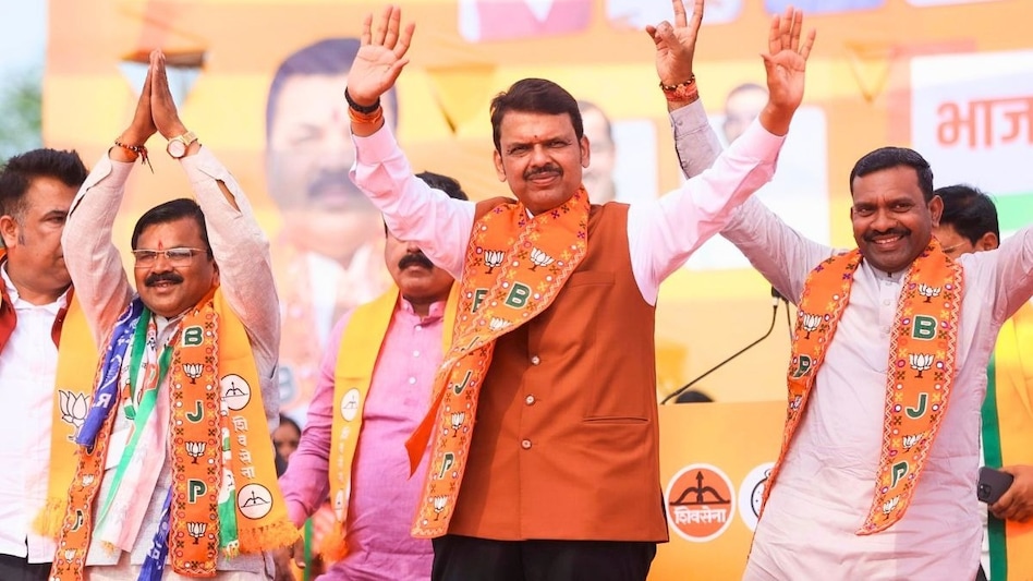 महाराष्ट्र एमएलसी चुनाव में भाजपा का परचम, महायुति ने 17 में से 16 सीटों पर दर्ज की जीत 1 | Rashtra Samarpan News 6a38e71ef41b1 maharashtra mlc election devendra fadnavis victory 224113519 16x9 1 | Rashtra Samarpan News