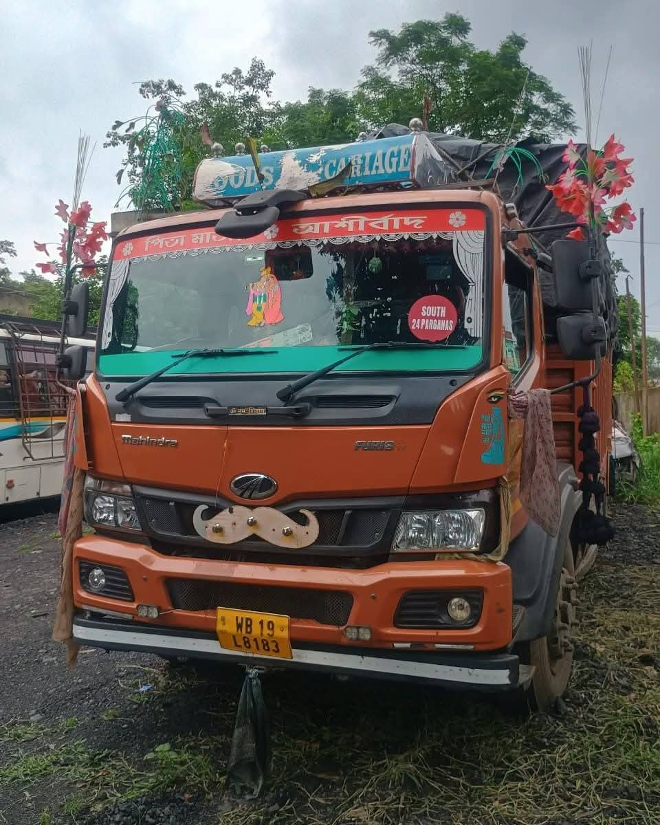 गोला में कथित अवैध मांस से भरा ट्रक पकड़े जाने के बाद हिंदू रक्षा दल का प्रदर्शन का अल्टीमेटम 1 | Rashtra Samarpan News IMG 20260708 WA0002 | Rashtra Samarpan News