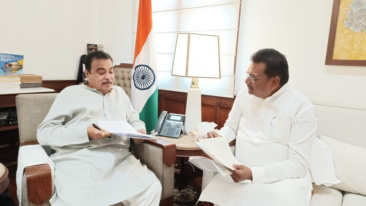 चुटूपालू व चरही घाटी के ब्लैक स्पॉट होंगे सुरक्षित, गडकरी ने दिए शीघ्र कार्रवाई के निर्देश 1 | Rashtra Samarpan News IMG 20260722 WA0009 | Rashtra Samarpan News