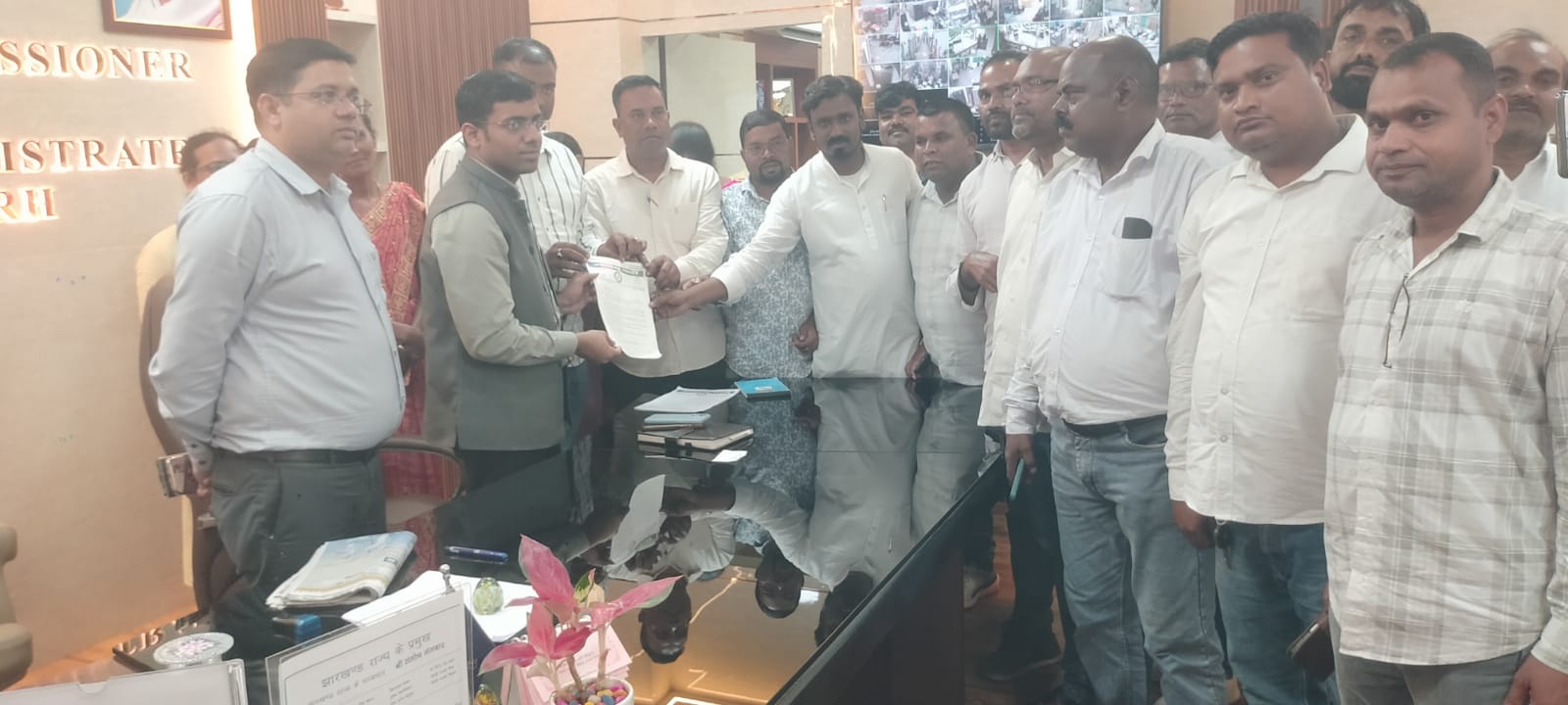 JPSC-JSSC अभ्यर्थियों से कथित मारपीट के विरोध में 8 सितंबर को आजसू का प्रदर्शन 1 | Rashtra Samarpan News IMG 20260901 WA0010 | Rashtra Samarpan News